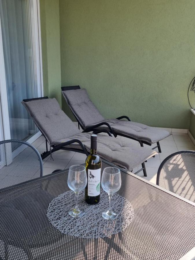 Makarska Relax Apartment Luaran gambar